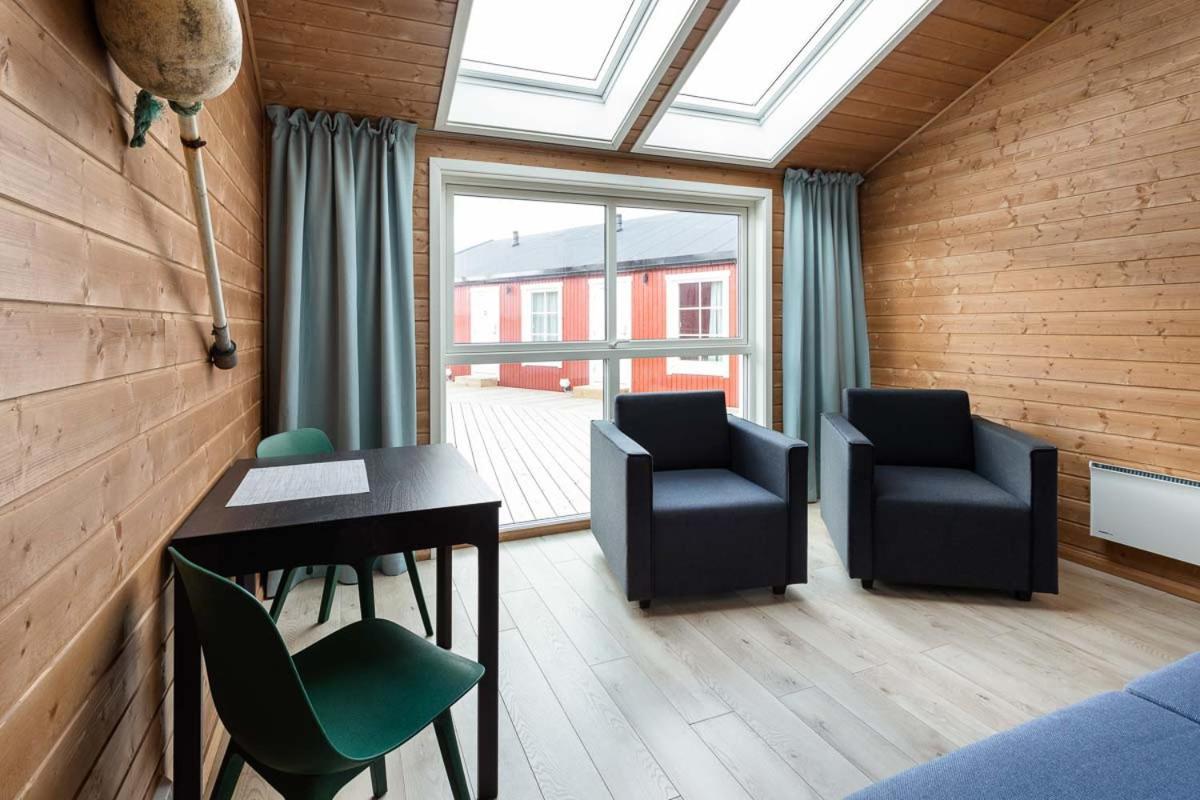 Eliassen Rorbuer 2* Reine